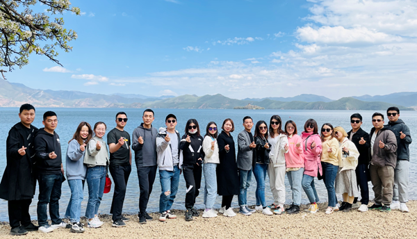 麗江浪漫自駕游，動(dòng)力精英踏春而來！